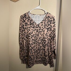 Maysoar Women’s leopard print long sleeve dress top-Medium